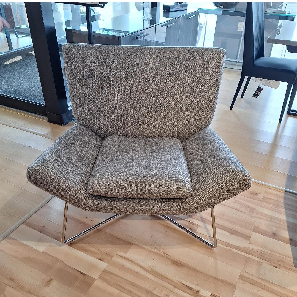 Mesa Accent Chair