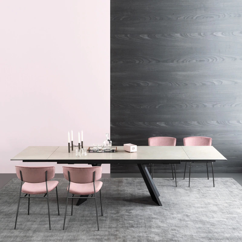 Icaro Extending Table by Calligaris