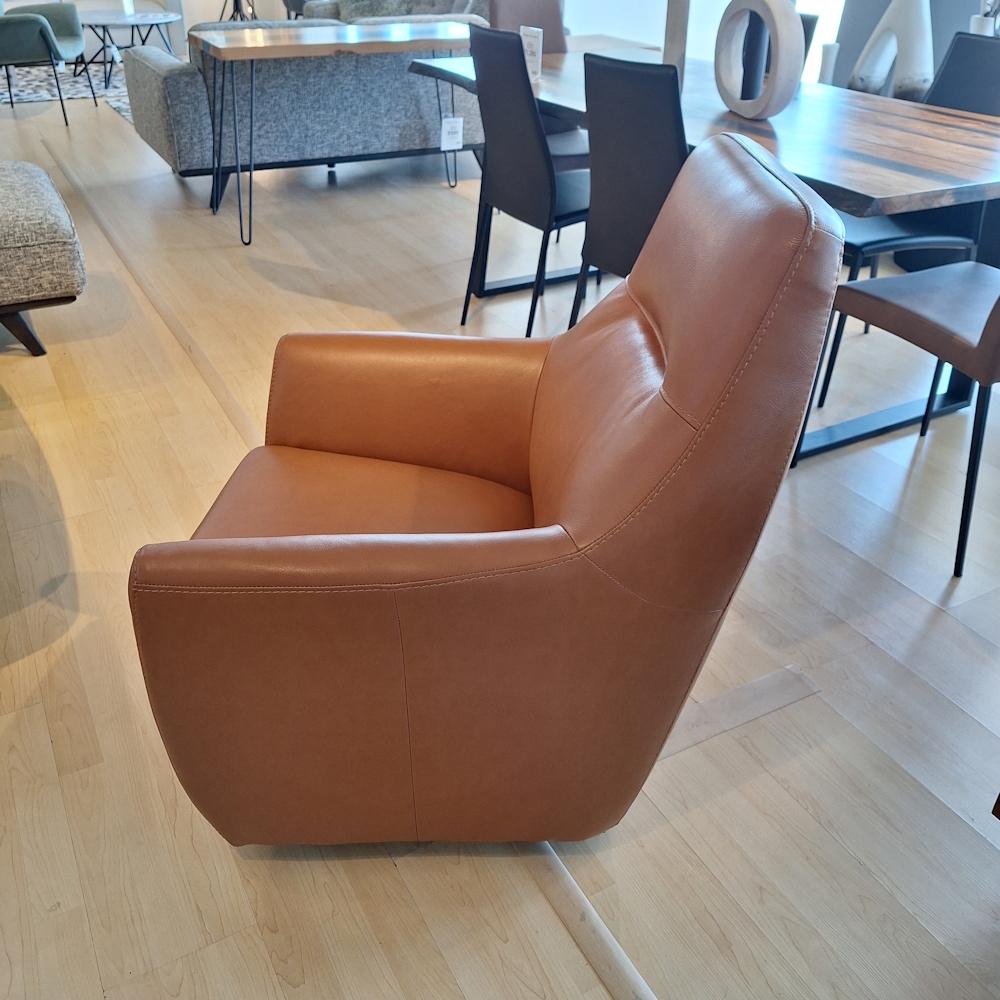 Hagen Accent Swivel Chair