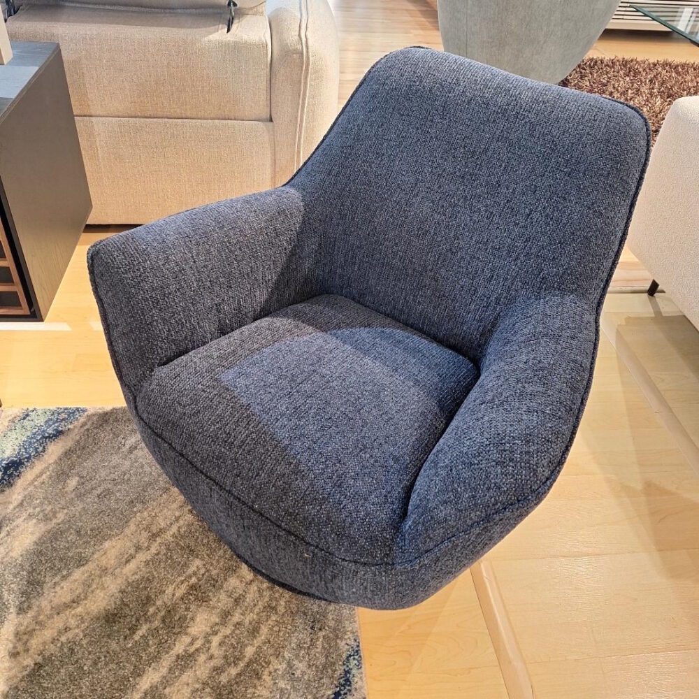 Ska Accent Swivel Chair