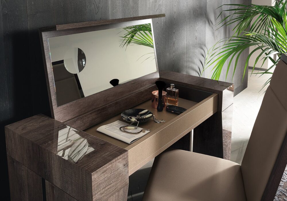 Matera Italian Bedroom by ALF