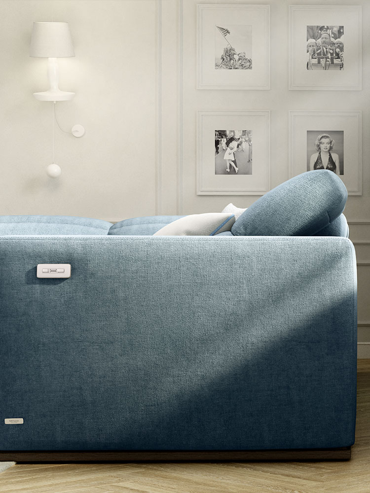 Baltimora Dual Power Sectional by Natuzzi