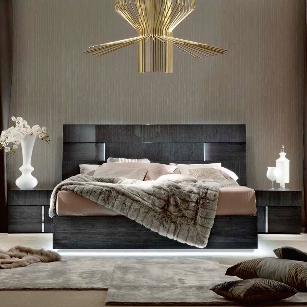 Monty Bedroom Set