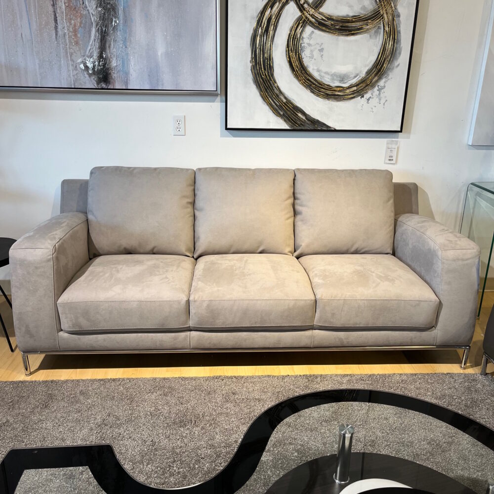 Mario Sofa